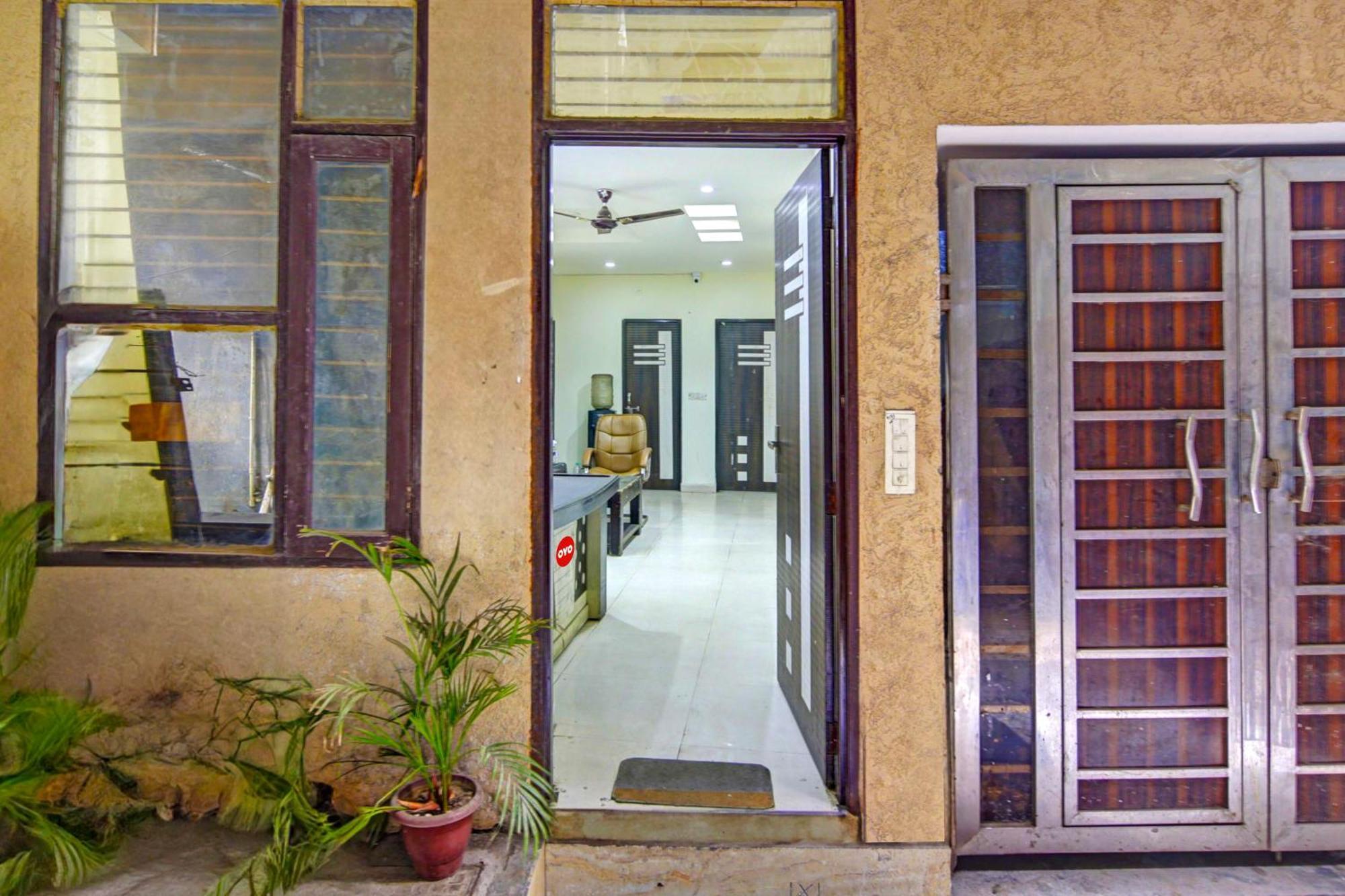 O Krishna Regency And Pg 4* New Delhi