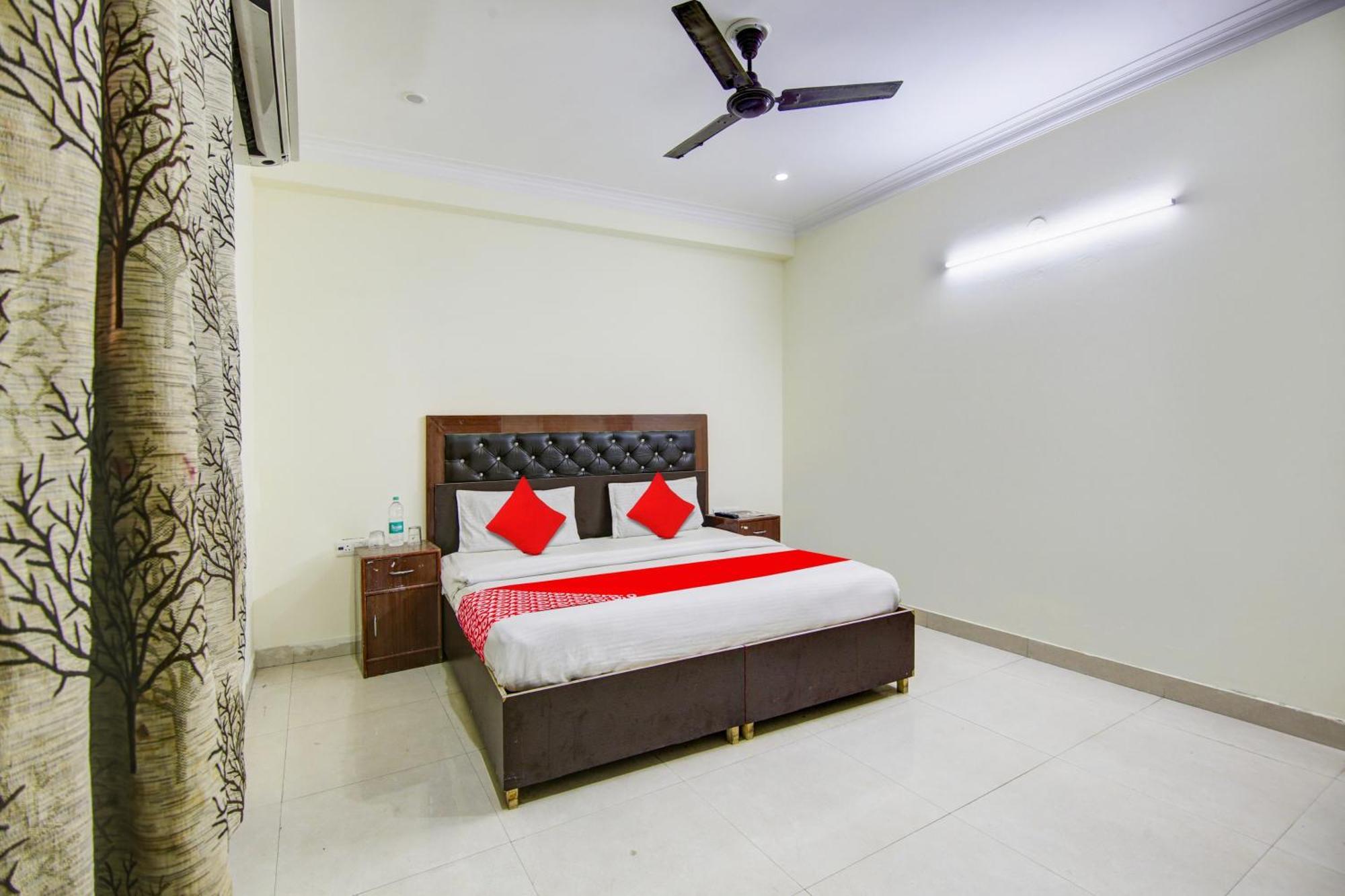 O Krishna Regency And Pg Hotel